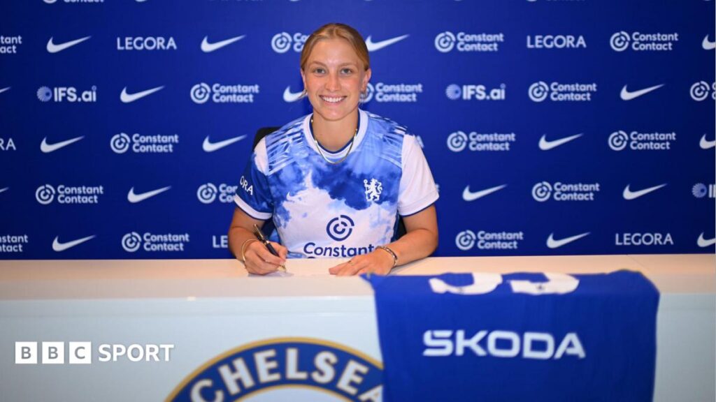 Women's Super League: Beever-Jones signs new contract until 2030 with Chelsea