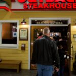 Popular restaurant company continues closing locations
