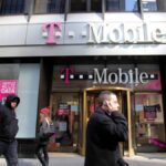 T-Mobile’s partnership with Starlink hits unexpected turbulence